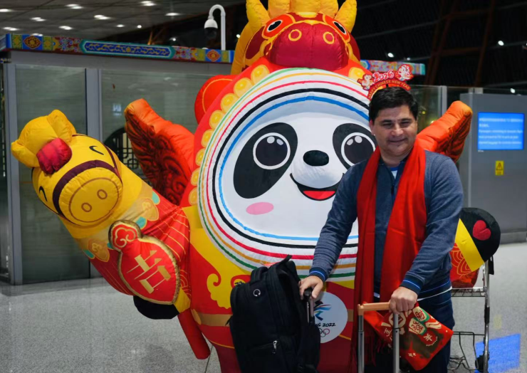 2026年首批入境游客抵京 暖心禮遇開(kāi)啟新年之旅 入境旅游服務(wù)喜迎升級(jí)